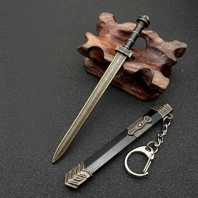 Many models of metal scabbard of famous ancient swords, keychain pendant of small unopened blade weapons