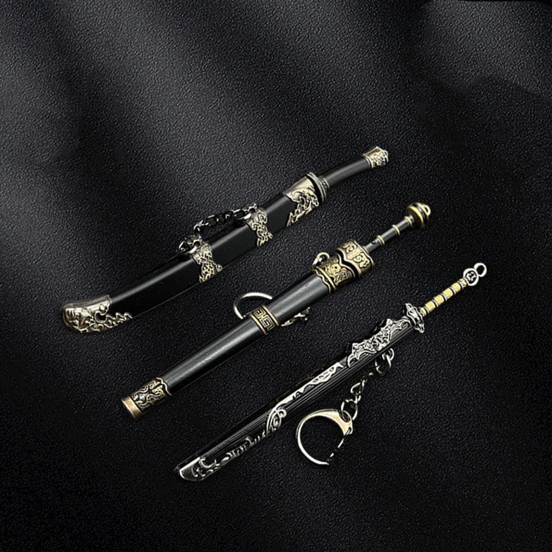 Many models of metal scabbard of famous ancient swords, keychain pendant of small unopened blade weapons