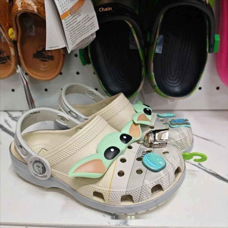 Yoda Cute Hole Sandals Slippers Sandals Kawaii Eva Anime Home Beach Shoes Summer Lightweight Garden Slippers Adult Summer Gift
