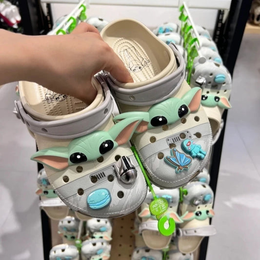 Yoda Cute Hole Sandals Slippers Sandals Kawaii Eva Anime Home Beach Shoes Summer Lightweight Garden Slippers Adult Summer Gift